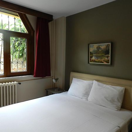 Berk Guest House - Grandma'S House อิสตันบูล ภายนอก รูปภาพ