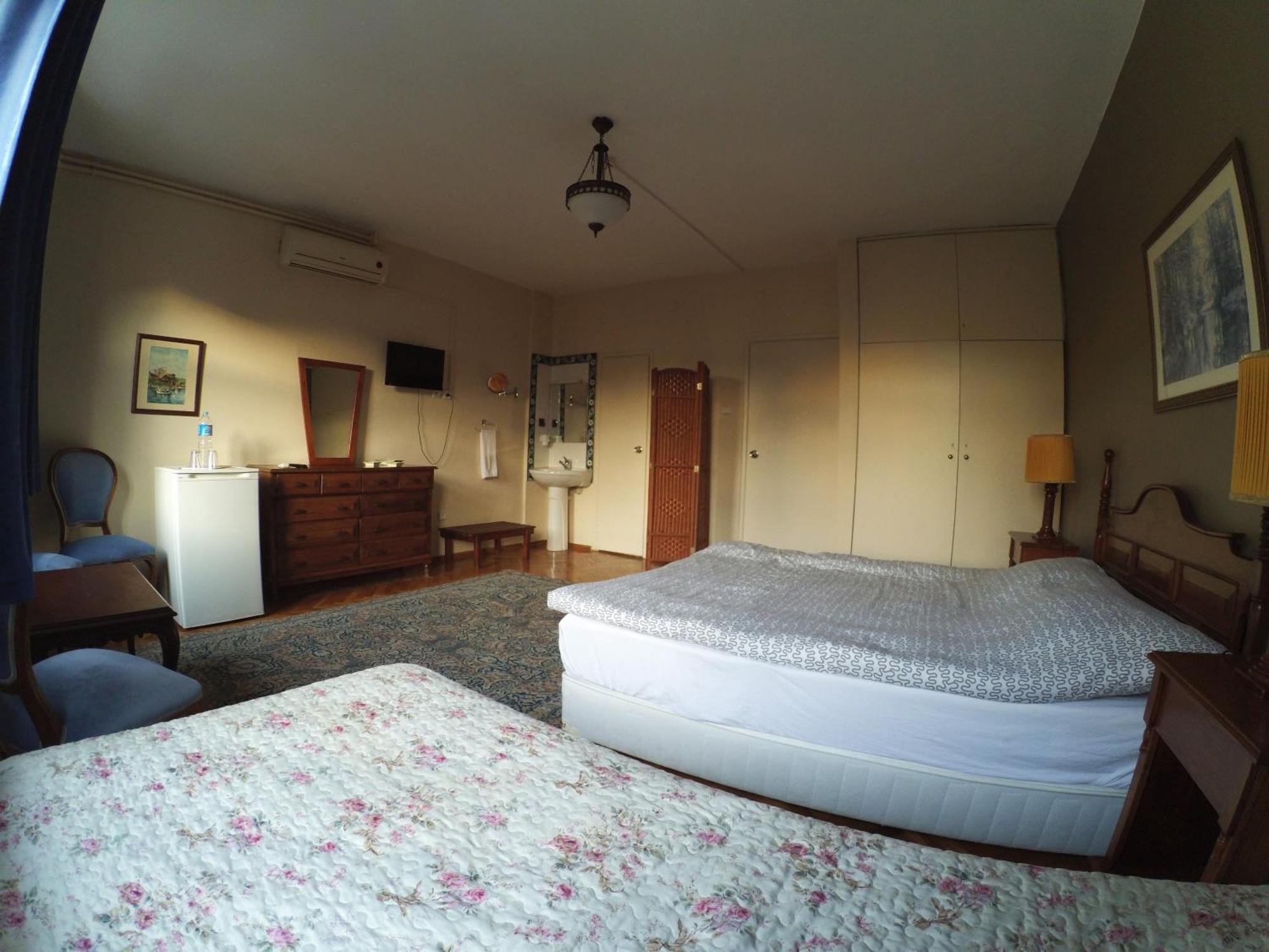Berk Guest House - Grandma'S House อิสตันบูล ห้อง รูปภาพ